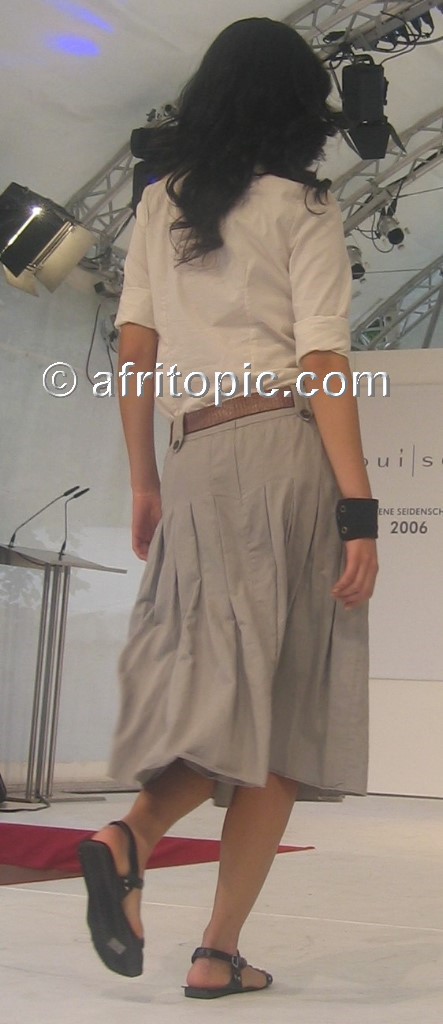 ../Images/krefash3 039b.jpg